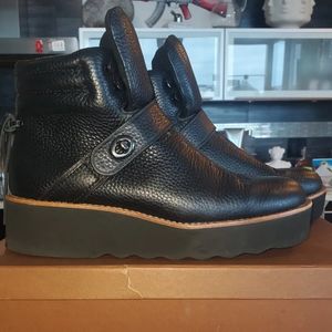 Coach short boots